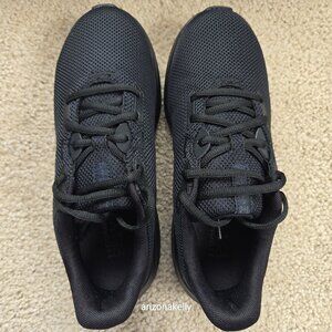 NIB Under Armour Charged Pursuit 4 Running Shoes Sneakers Black/Black {Size 8}